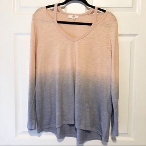 🌻 3/$25 Entro Cold Shoulder Ombré Top